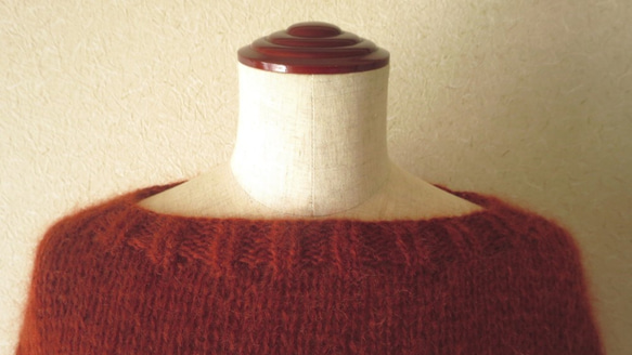 『再販・受注製作』キッドモヘア・ウールのまっすぐ衿セーター＊やわらかセーター　テラコッタ　レンガ　毛足長 3枚目の画像