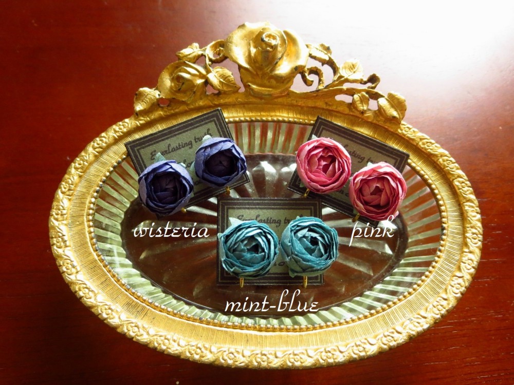 ブルボンローズのイヤリング＊色《ミントブルー・藤・ピンク》布花　アクセサリー　草木染め＊オールドローズ　薔薇