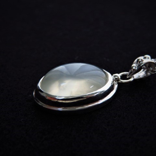 155Na【オシャレ】ムーンストーン　ネックレス CZ　 ペンダント シルバー ステンレス クロスネックレス ペンダント チェーンネックレス