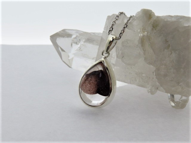 シルバー　ファントムクォーツ　ペンダントネックレス