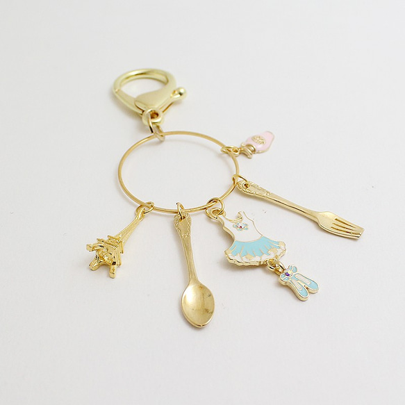 Love paris 可愛いキーホルダ,keyring,blue ballerina 2枚目の画像