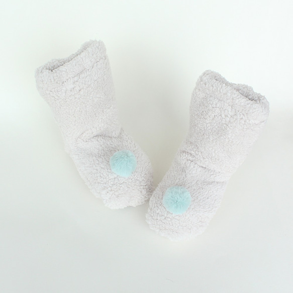 赤ちゃんの靴下/ 赤ちゃんの冬用の靴下/冬用の靴下/baby mint pompom socks,冬向け 2枚目の画像