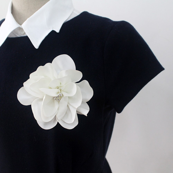 [Creema Limited] Big-flower-wedding-corsage，白色/黑色/紅色 第1張的照片
