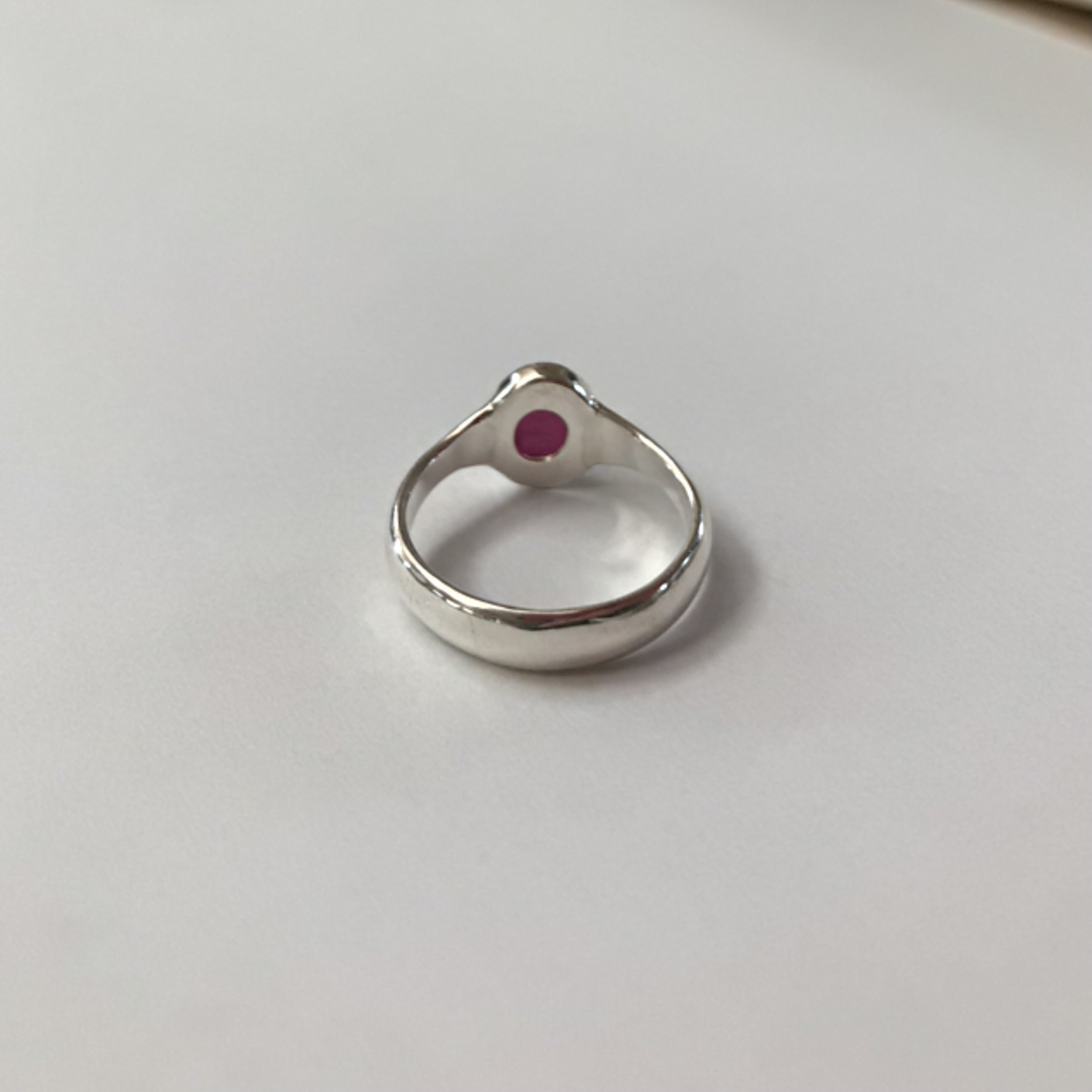 “情熱” ルビーのシンプルリング