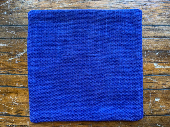 刺し子分銅模様のコースター 紺藍色×　紺碧色糸 4枚目の画像