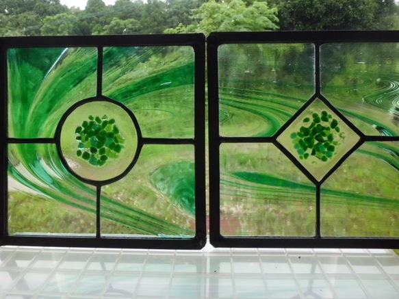 ステンドグラスパネル（グリーン） 3枚目の画像