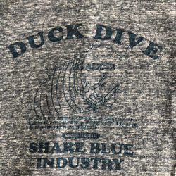 数量限定　DUCK　くたっとしたゆるTシャツ　薄い綿のTシャツ　男女兼用　Tシャツ　サーフボード　サーフィン 4枚目の画像