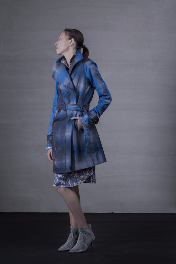 ブルー市松模様のコート 2枚目の画像