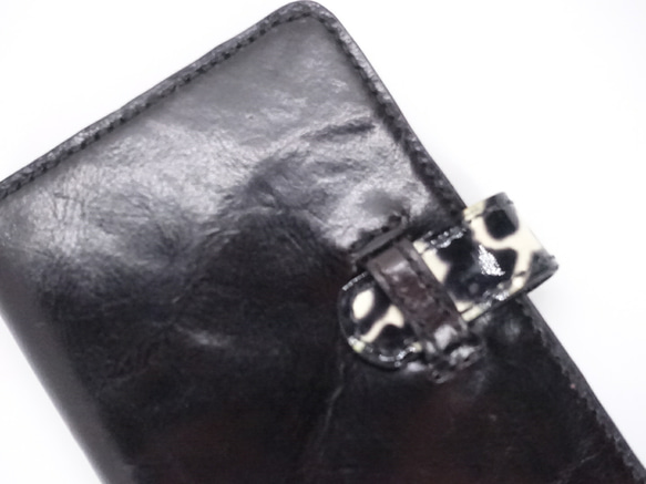 ミニ6穴システム手帳黒イタリアンレザーもみシワ加工の美しい革手縫い 2枚目の画像