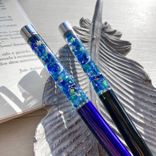 夜空のハーバリウムボールペン『星座と月の神秘の空』✦手の平に