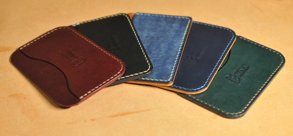財布にも入るパスケース プエブロ仕様 ペトローリオ(青緑) 革 レザー 3枚目の画像