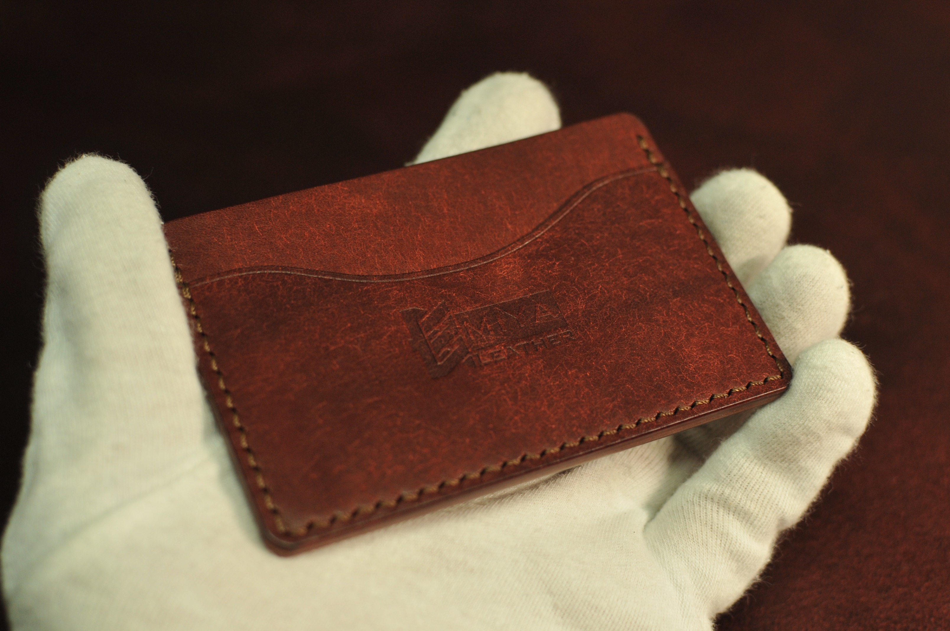 財布にも入るパスケース プエブロ ワインレッド