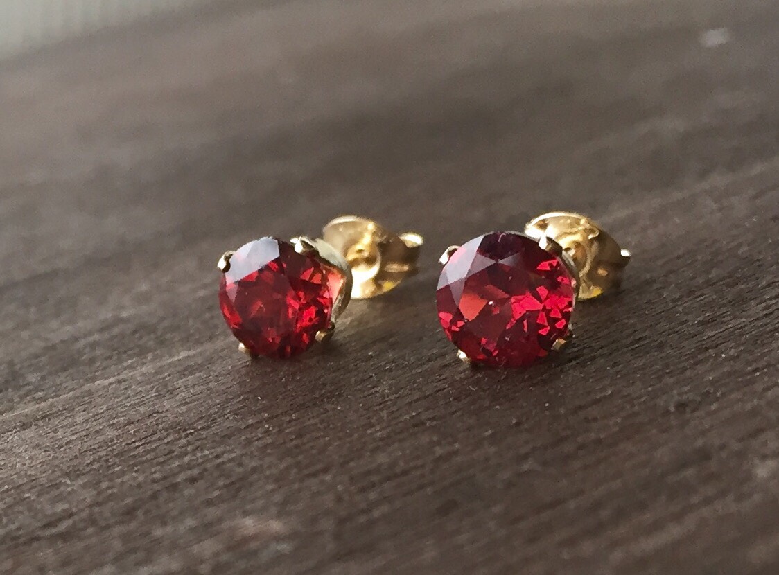 14kgf〜Garnet〜ピアス  6mm