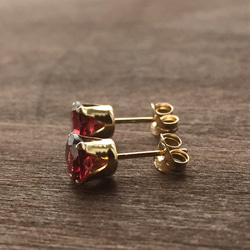 14kgf〜Garnet〜ピアス  6mm 2枚目の画像