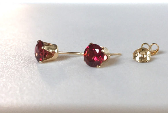 14kgf〜Garnet〜ピアス  6mm 5枚目の画像