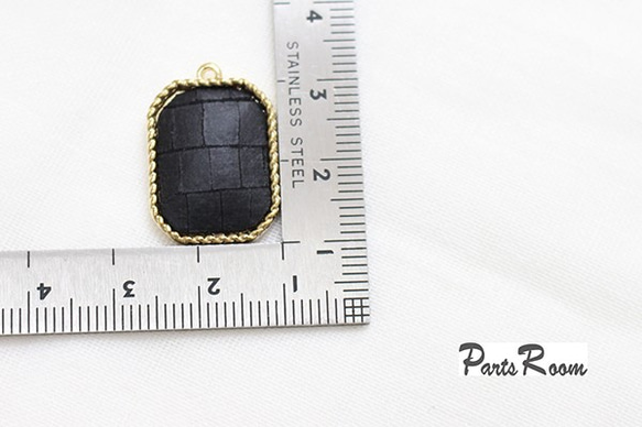 [2件]方形意大利皮革飾物[黑色] -mt-2335 第3張的照片