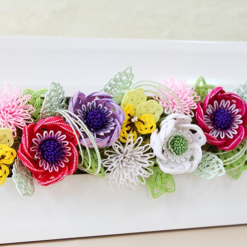 水引*アネモネとビオラのフレームアレンジ（きいろ） タペストリー