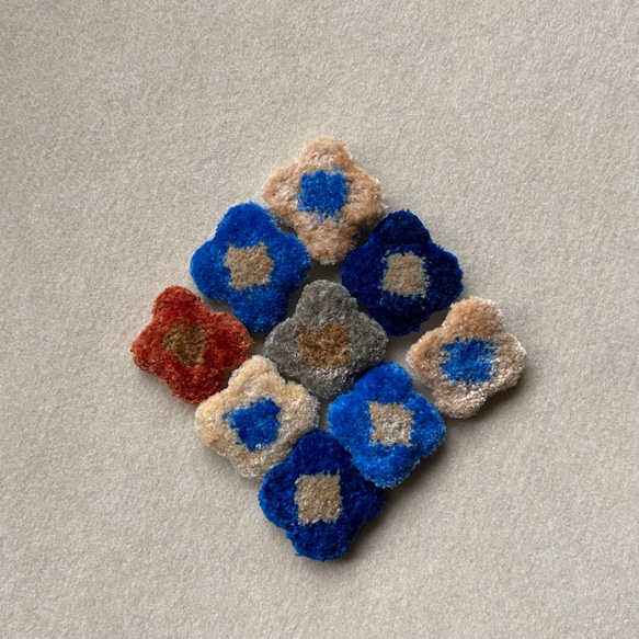 絨毯の様なふわもこ星のヘアゴム&お花のお花のヘアピンセット 8枚目の画像