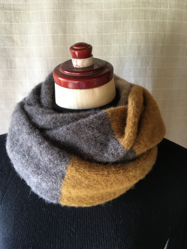 ふわふわ♪ベビーアルパカのニットスヌード