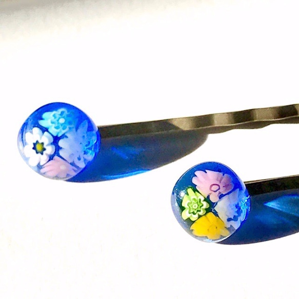 青いお花のドロップ＊*ベネチアンガラスのヘアピン 3枚目の画像