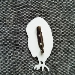 メンフクロウのプラバンブローチ
(くびかしげタイプ) 3枚目の画像