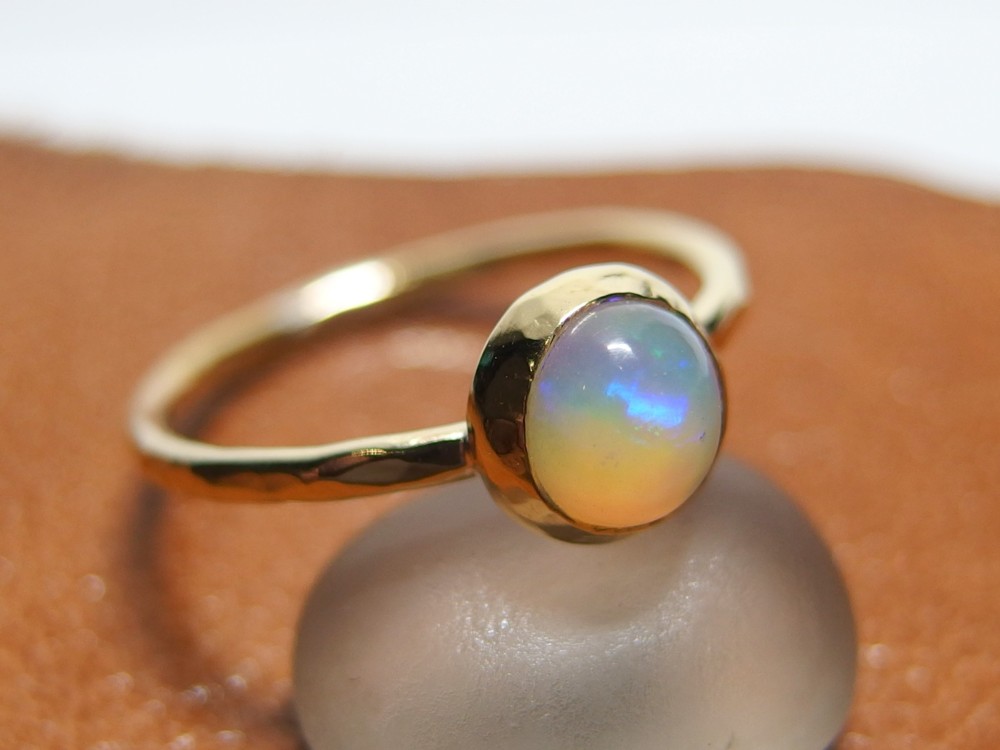 オパール真鍮リング15号 【brass】丸　天然石　オパールリング　小粒　天然石リング　アクセサリー　シンプルリング