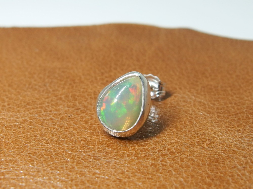 オパールピアス　C　しずく【silver】片耳用（1つ）