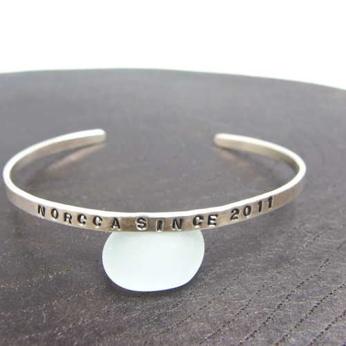 シルバーバングル 3ミリ幅 刻印 文字入れ ブレスレット