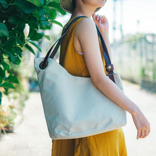 アシンメトリーのトートバッグ コットンリネン 綿麻 数量限定