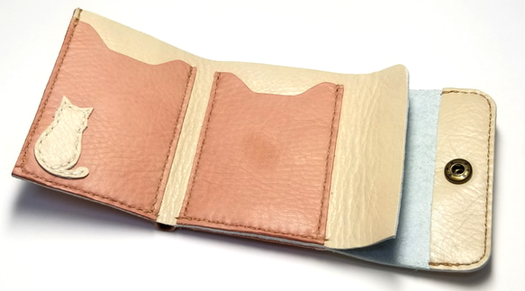 猫シルエットのツートンカラー三つ折りミニ財布 3枚目の画像