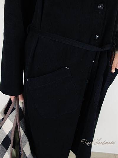 [予約販売] シャツコールブラック丸襟羽織りワンピース