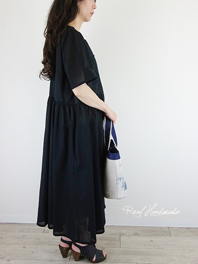 [予約販売] ブラックスカラップカシュクールワンピース