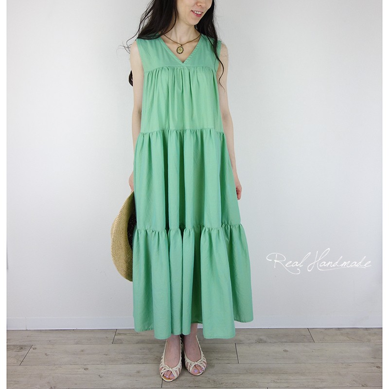 [予約販売]ワッシャーコットンエメグリ襟Vティアードワンピース