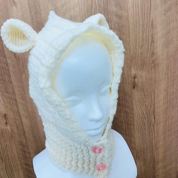 p199 お子さん用 羊のような 首まですっぽり 手編みニット帽 白 毛糸  