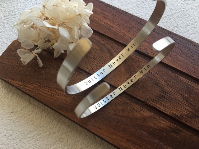 Creema限定ペアにもできる艶消し刻印シルバーバングル