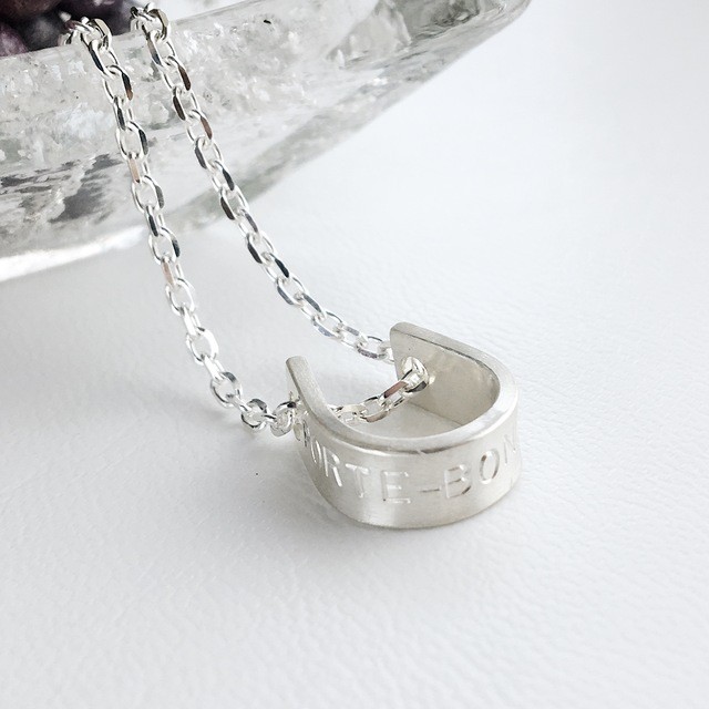 幸運馬蹄ホースシューシルバーネックレス６mm