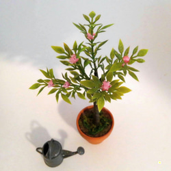 ミニチュアパーツ　～　ピンク色の＊小さなお花の植木　～ 4枚目の画像