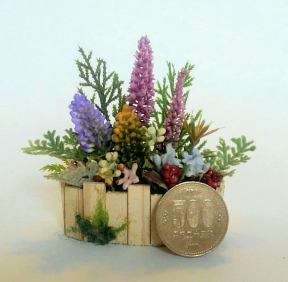 ミニチュアパーツ　～　花いっぱいの花壇（001）　～ 1枚目の画像