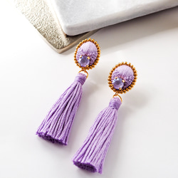 petite jewelry ～ light purple ～ 刺繍 ピアス / イヤリング 3枚目の画像
