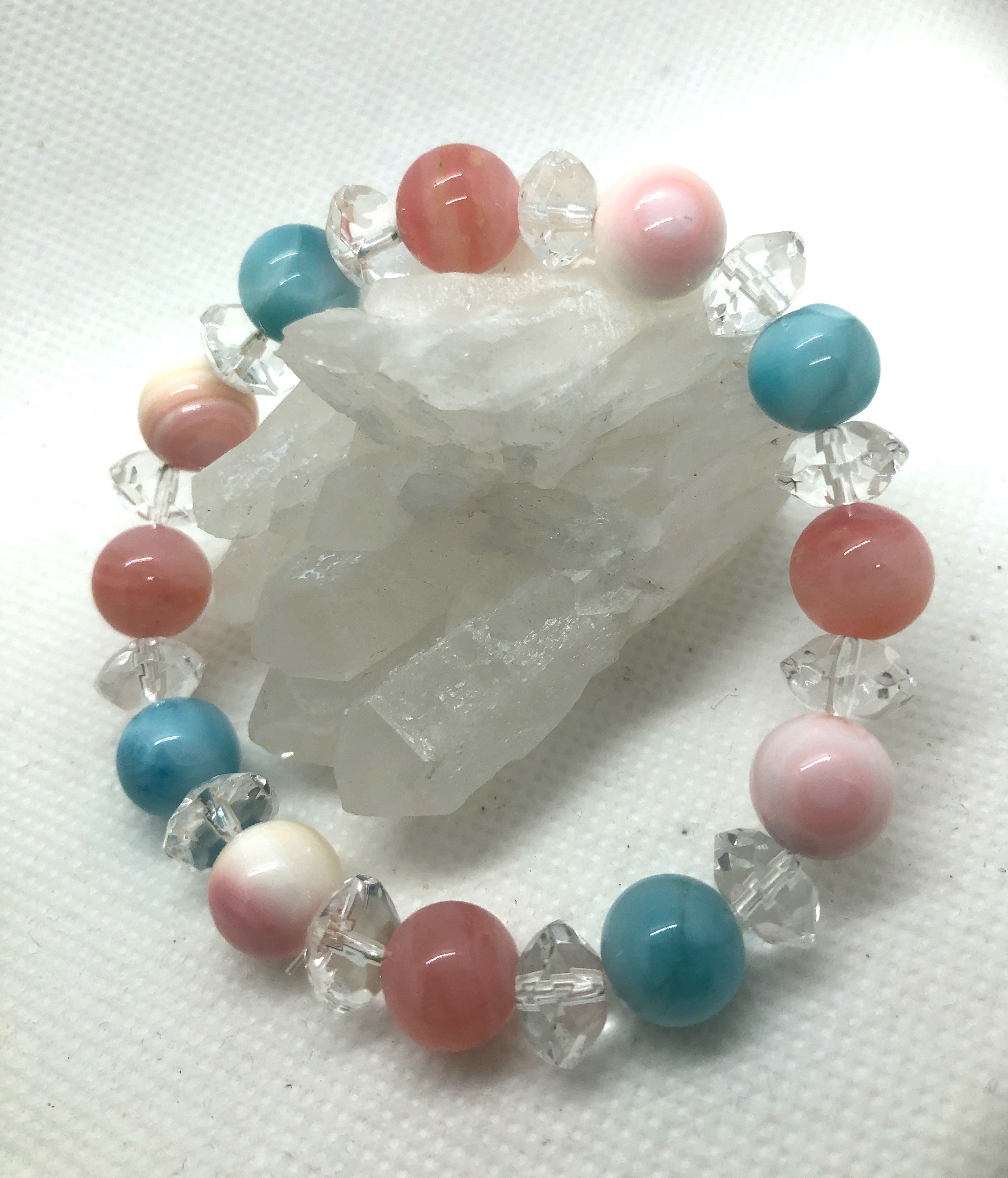 高品質ラリマーとピンクコンクシェル/ピンクオパールの美魔女(美少女)ブレス