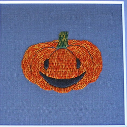 手刺繍の小さな額縁 ハロウィン かぼちゃ 3枚目の画像