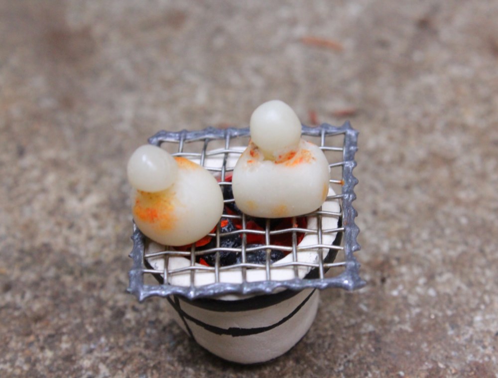 もち　（ピアス） もち　（ピアス）