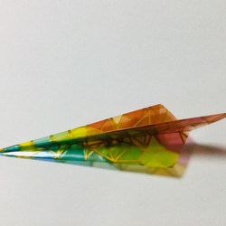ステンドグラス風折り紙・飛行機ブローチ 7枚目の画像