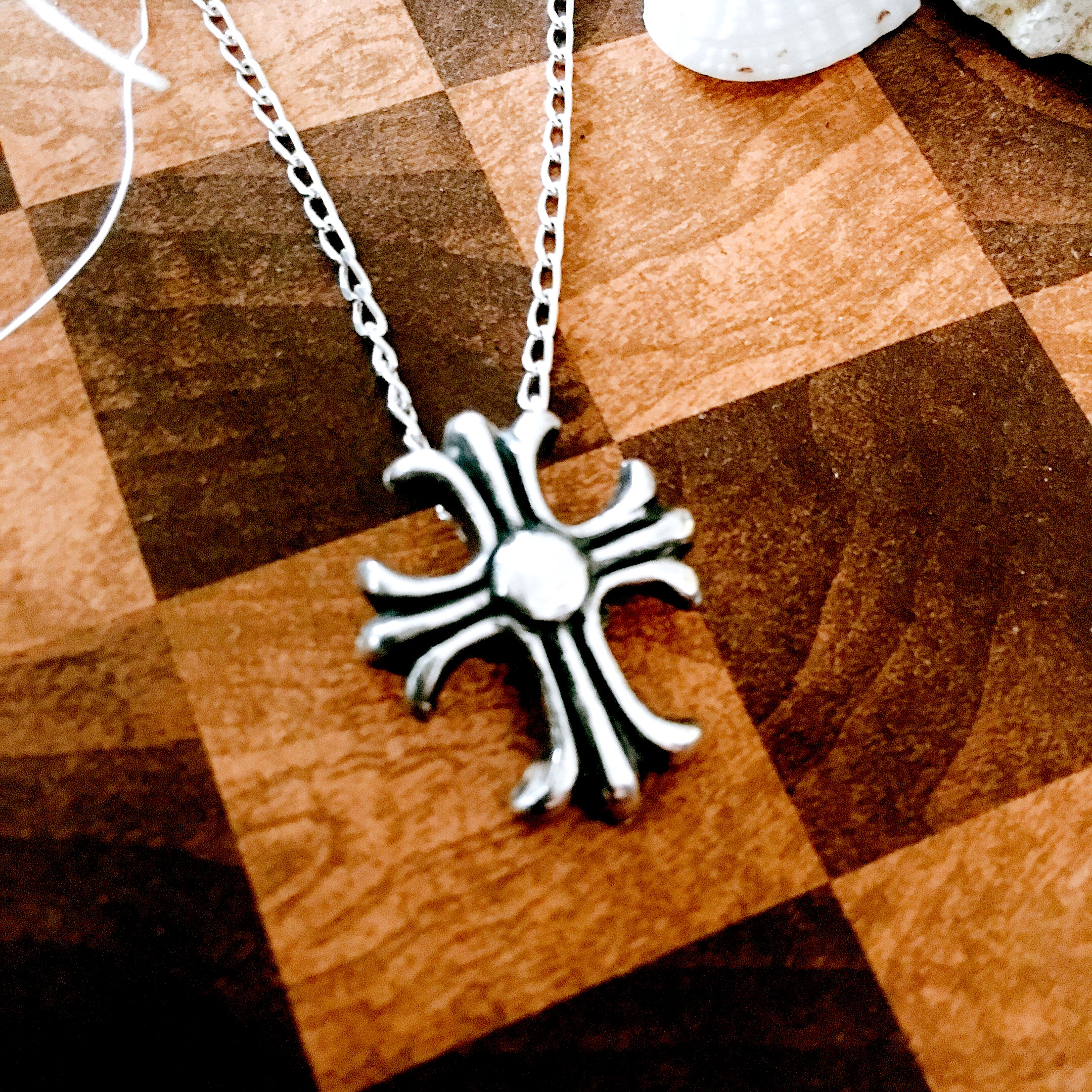 【＊送料無料＊】純銀・SV999♱クロス♱ネックレス＊45cm