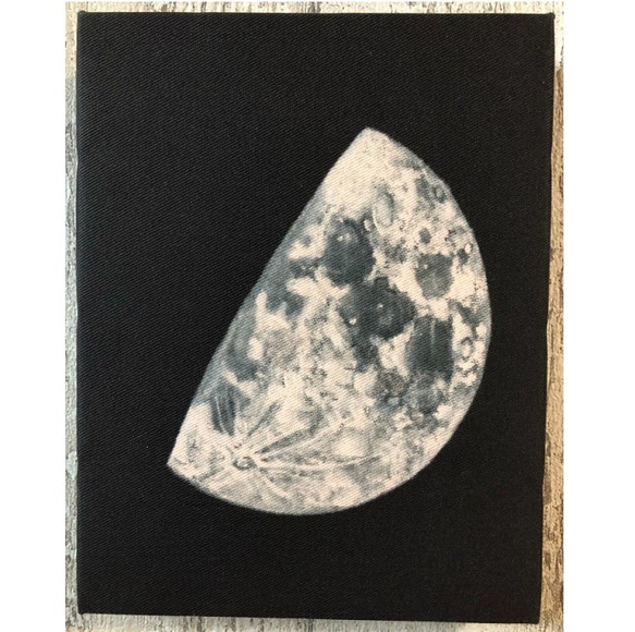 星月猫★アート「半月」絵画F0 複製画　木製パネル貼り　18cmｘ14cm　厚み２㎝「003」 1枚目の画像