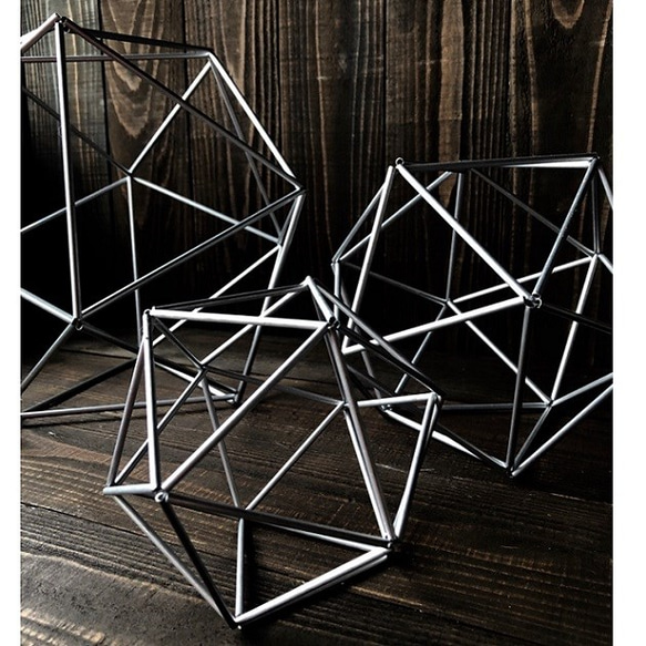 ヒンメリ「正20面体」大サイズ　野外使用可なアルミ製　オプションでサンキャッチャー　幾何学オブジェ　シルバー　クリスマス 3枚目の画像
