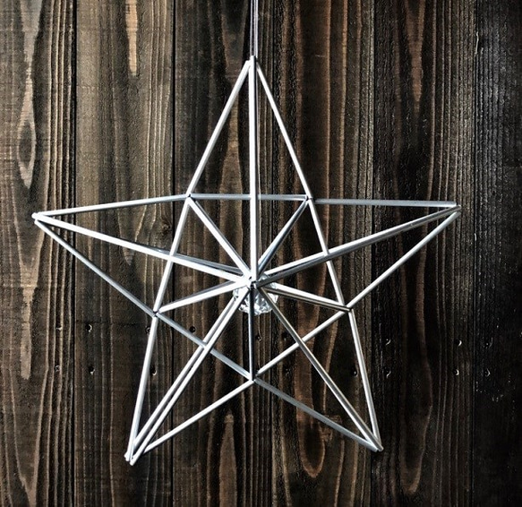 ヒンメリ「ペンタグラム　五芒星」中サイズ星型　野外使用可なアルミ製　オプションでサンキャッチャー　幾何学オブジェ 2枚目の画像