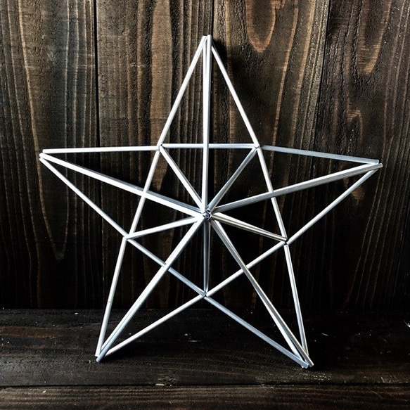 ヒンメリ「ペンタグラム　五芒星」中サイズ星型　野外使用可なアルミ製　オプションでサンキャッチャー　幾何学オブジェ 3枚目の画像