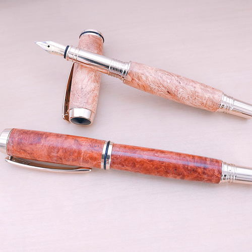 オーダーメイド＊ 銘木＊天然木材＊ハンドメイド 万年筆 【桜】 木材