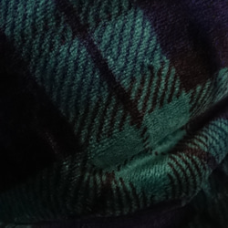 幅広タイプ(約35✕75)毛布のように温かく柔らかなフランネルのスヌード☆ブラックウォッチ/チェック☆ネイビー/グリーン 2枚目の画像